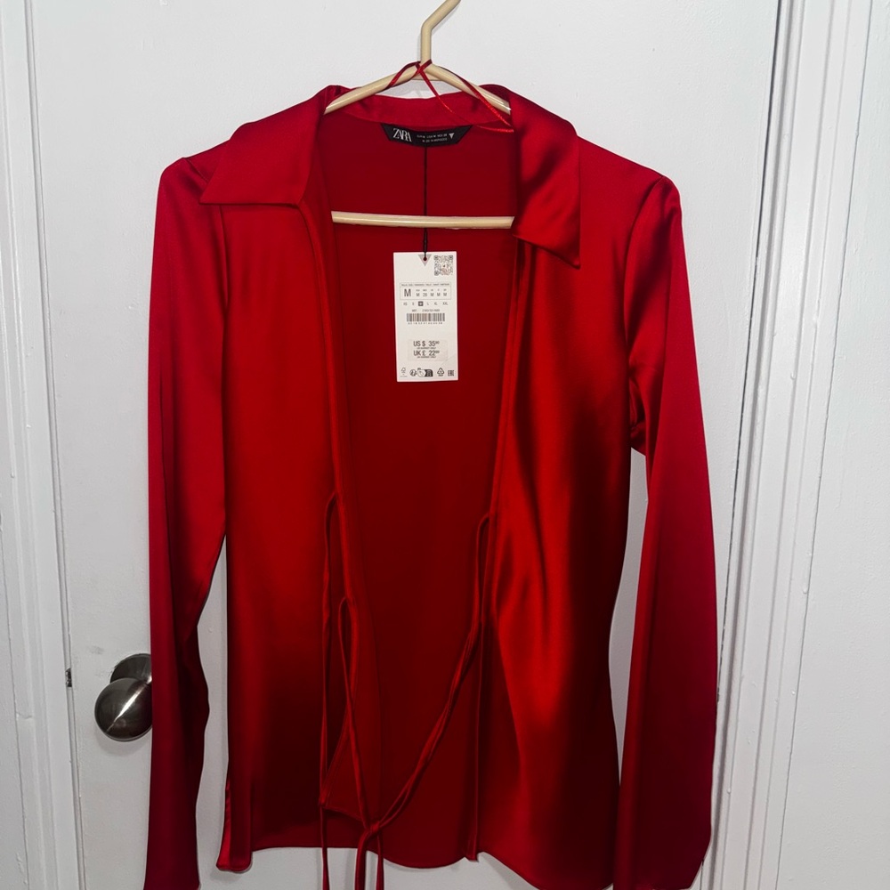 Zara Women's Vibrant Red Satin Blazer